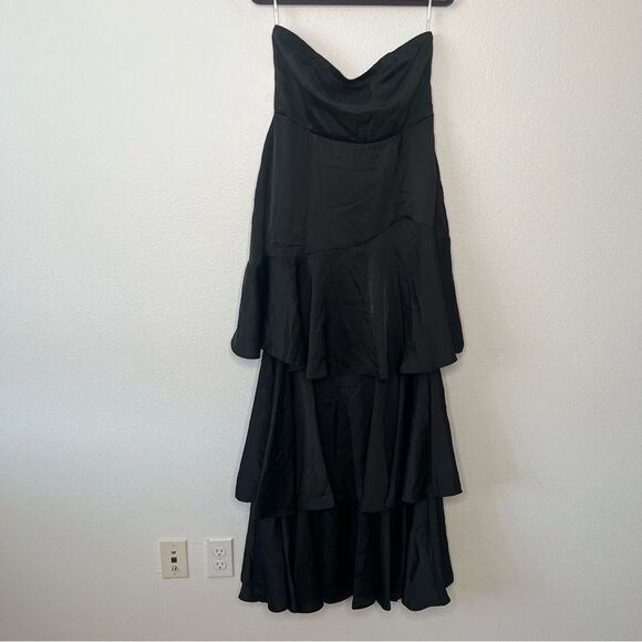 NWT Lulu’s Blissfully Beautiful Black Satin Strapless Tiered Maxi Dress Size XL - Picture 3 of 7
